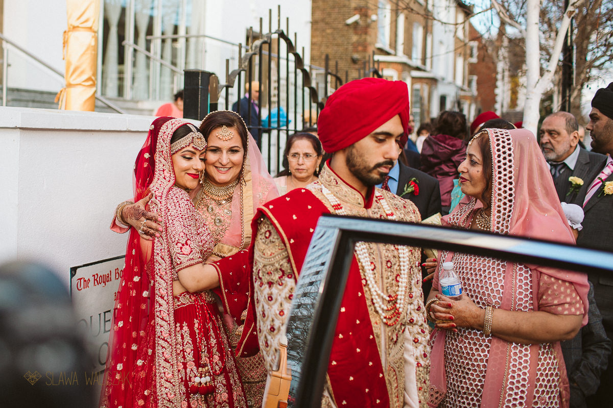Vidai at a Sikh Wedding In Central Gurdwara London
