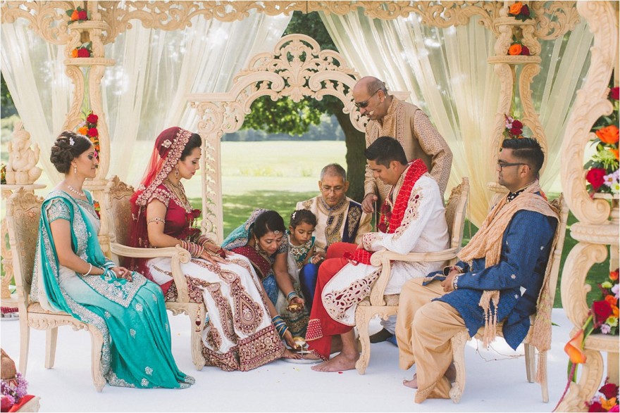 indian-wedding-photographer-london-ditton-manor_0016