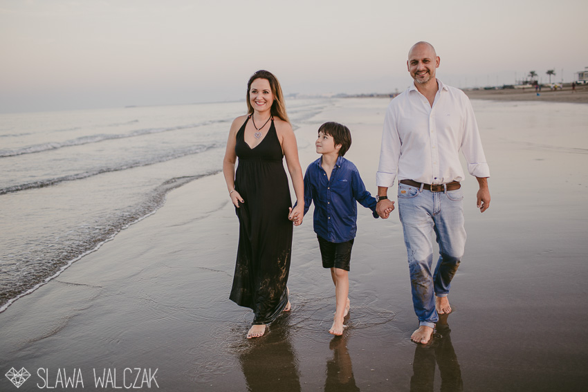 Beach-family-photography-muscat-oman-33