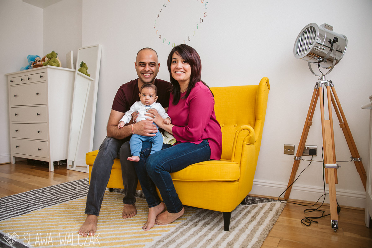 materinty and family photography in a stylish london flat