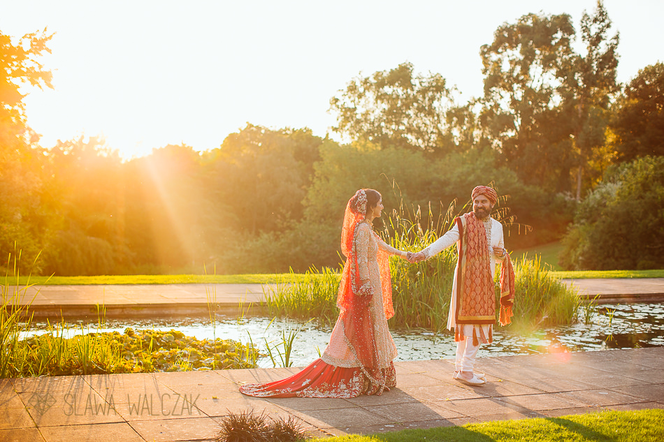 The Hill Garden & Hampstead Heath Pergola Wedding Photoshoot