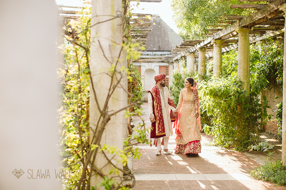 The Hill Garden & Hampstead Heath Pergola Wedding Photoshoot