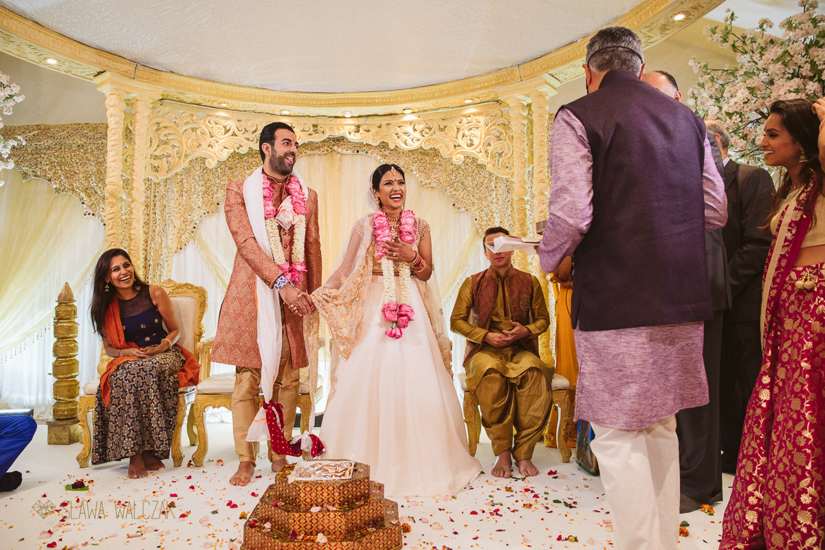 Hindu wedding photographer at Chiswick House