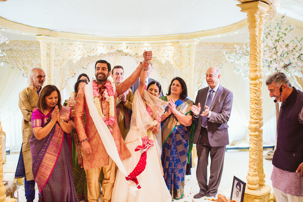 Hindu wedding at Chiswick Park Photography