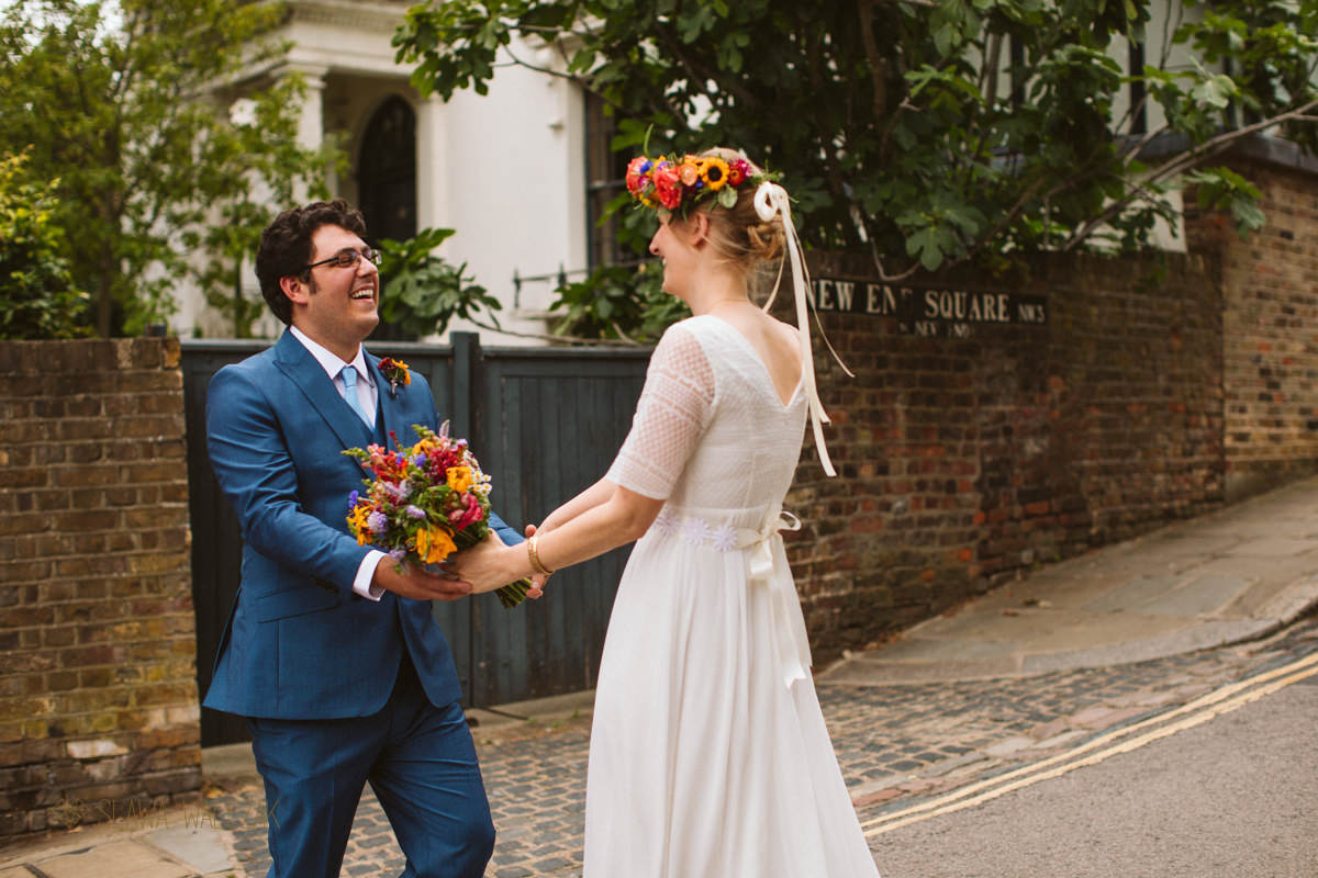 boho couple getting married at Burgh House in London