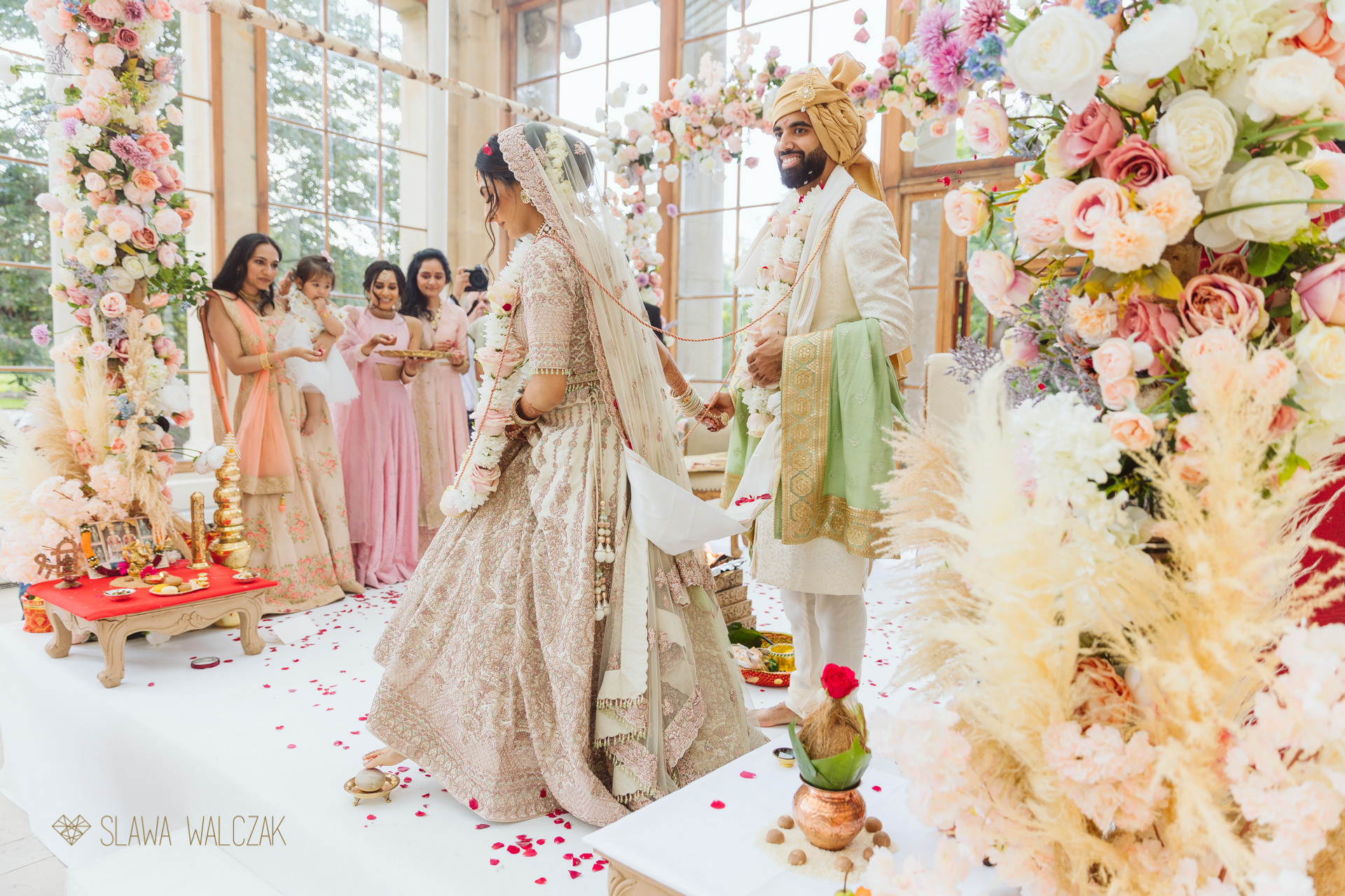 Kew Garden Hindu wedding photos