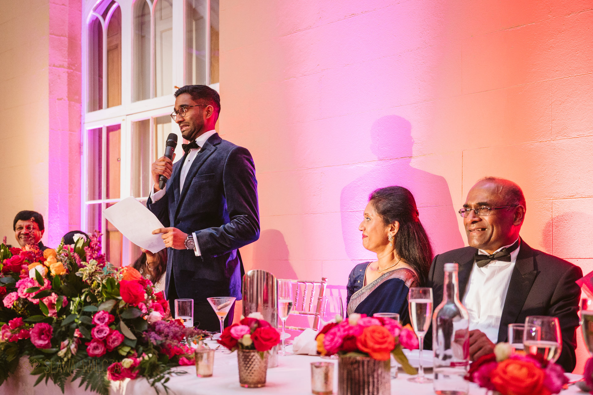 Speeches at a Hindu wedding at Ditton Manor