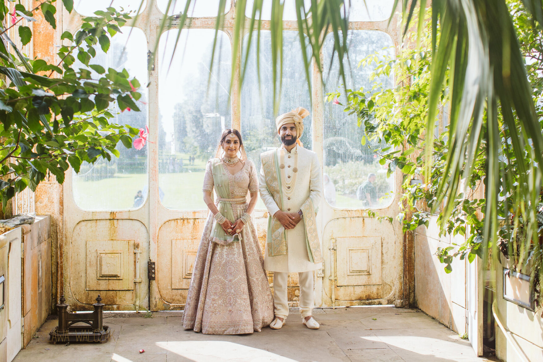 Hindu Wedding photos at Kew Garden London