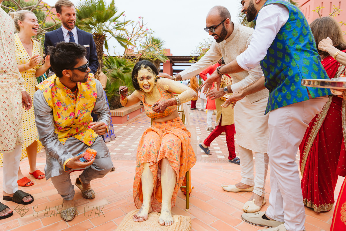Haldi ceremony photos from an Indian wedding in Tenerife