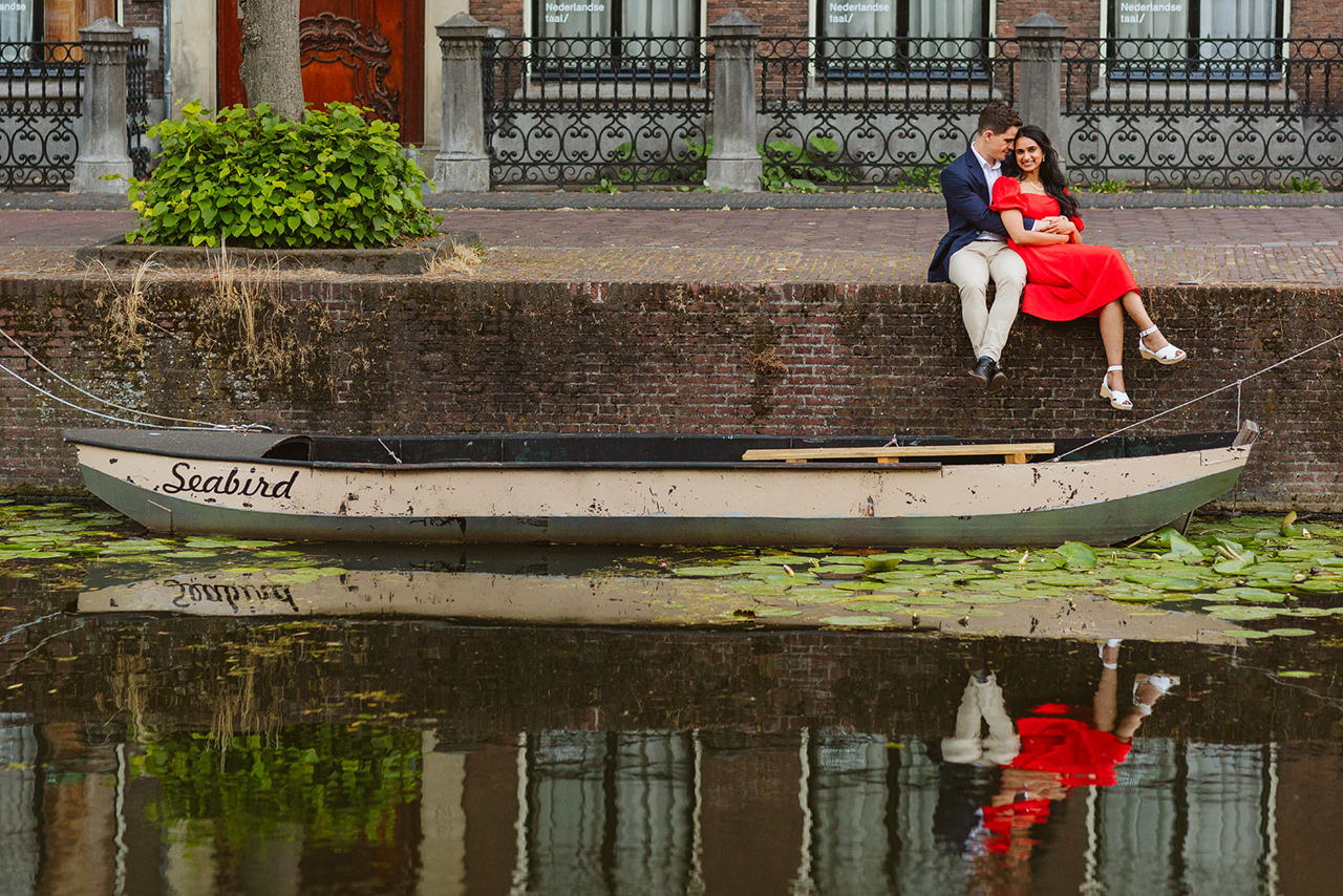 Engagement Photography by the Dutch canals
