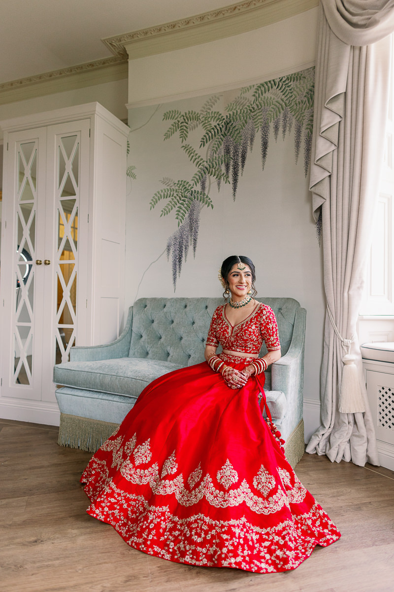 Stunning Bridal photos at Hylands House