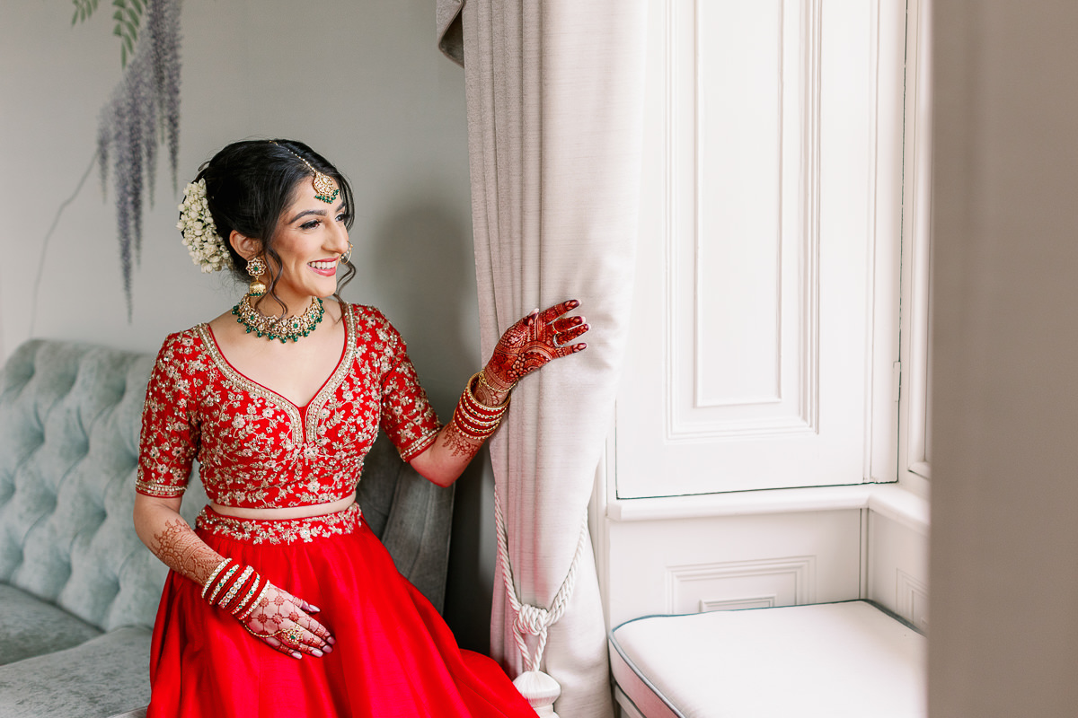 Bridal portraits from a Hylands House Wedding