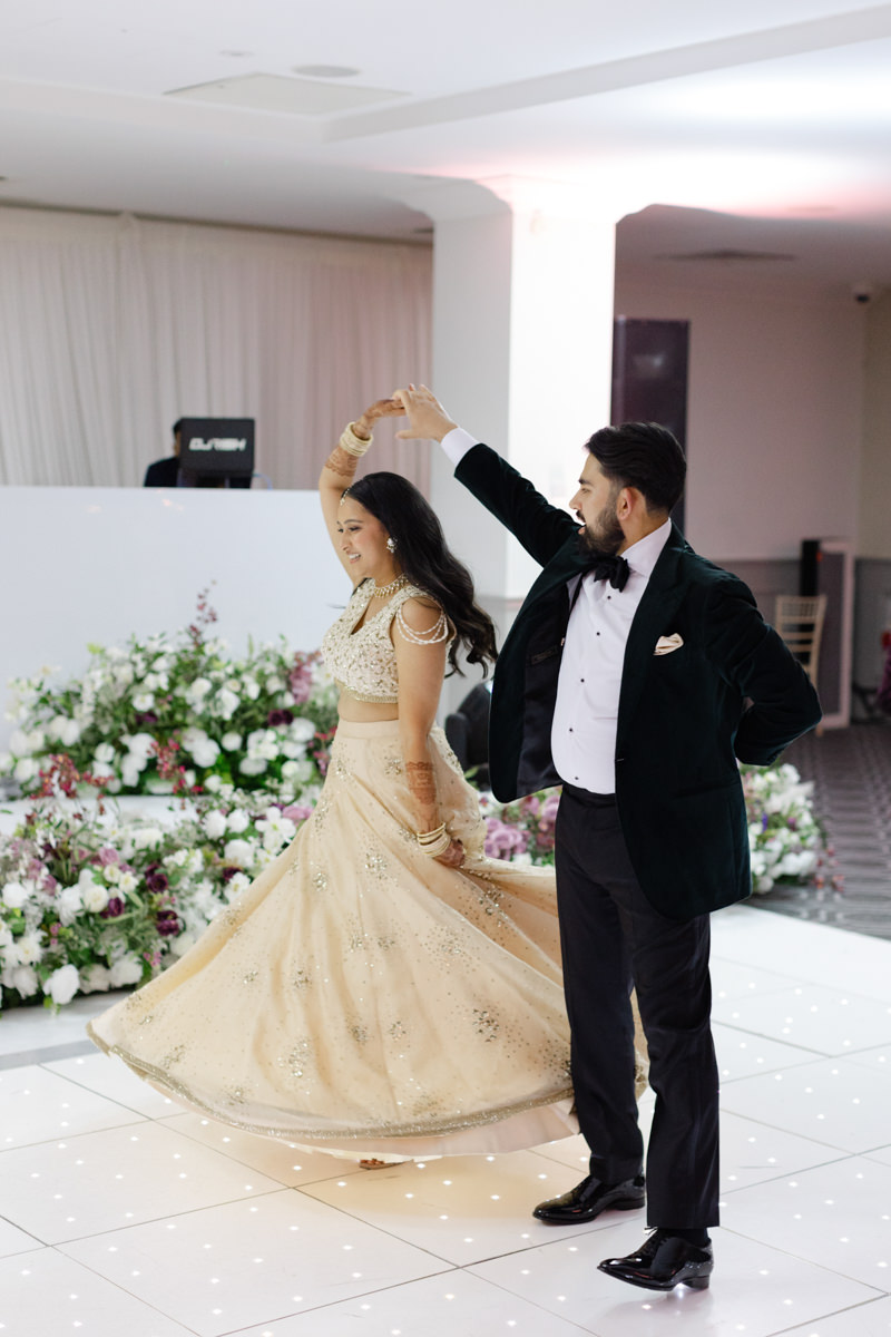 photo of a first dance at a De Vere Wokefield Estate